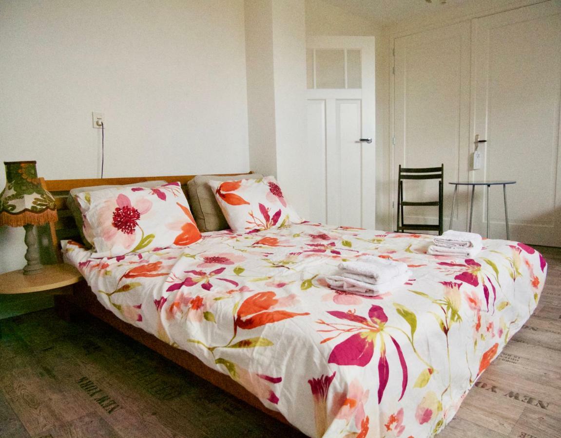 B&B “Te Warskip Bij Blokvis” Medemblik Luaran gambar