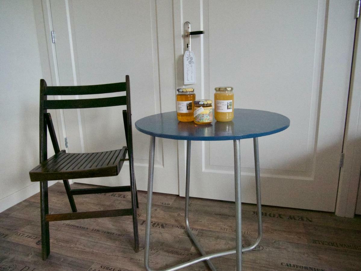 B&B “Te Warskip Bij Blokvis” Medemblik Luaran gambar